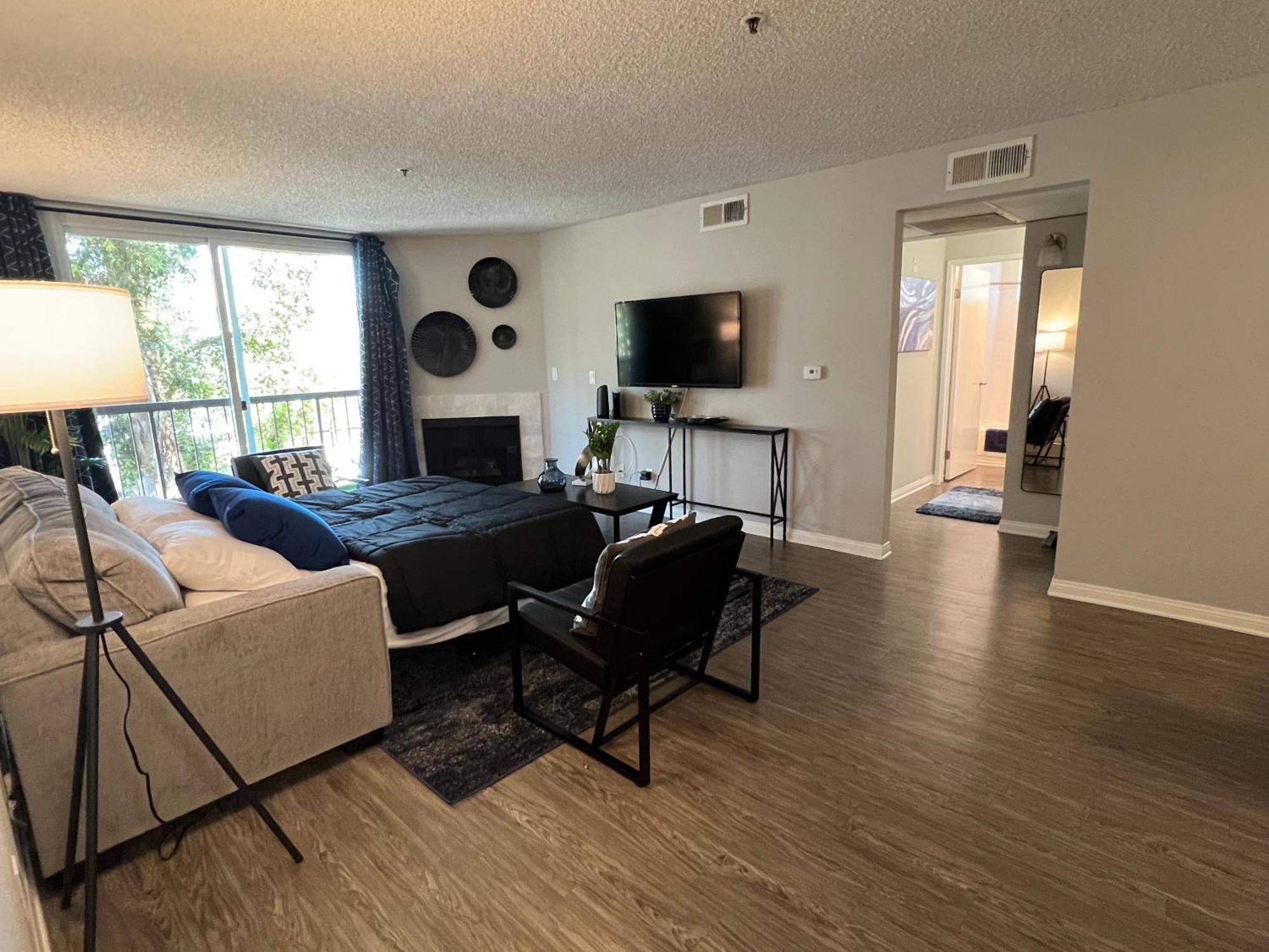 Appartement Exceptional 2 Bedroom In Heart Of Hollywood 201 *