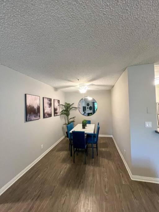 Appartamento Exceptional 2 Bedroom In Heart Of Hollywood 201 *